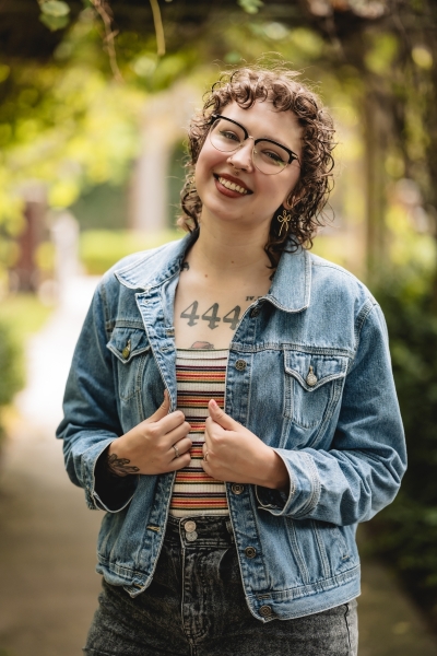 Nonbinary-bisexual-person-LGBTQ-Ohio