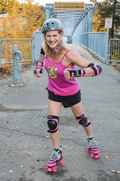 Transgender-pansexual-woman-roller-derby-2SLGBTQ-Yukon