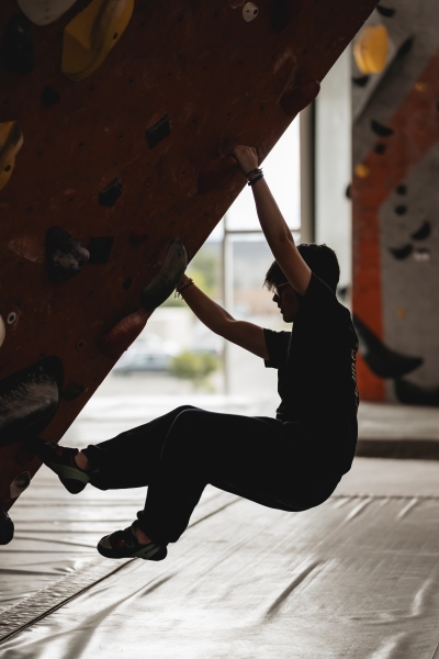 Transgender-youth-Alaska-rock-climbing
